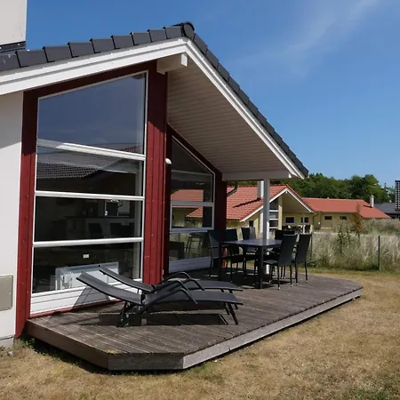 Retreat In Grobenbrode With Fireplace Großenbrode